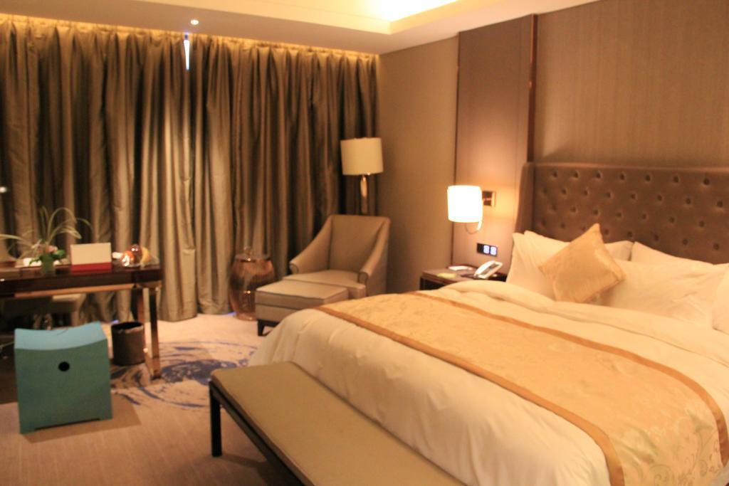 Howard Johnson Qinlu Plaza Yingtan Exteriér fotografie